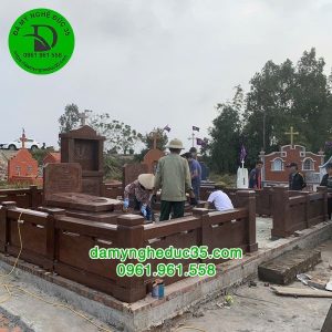 Khu lăng mộ đá Đ033